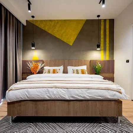 Ultracentral Coziness: Modern On Calea Victoriei * Bucharest