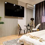 Ultracentral Coziness: Modern On Calea Victoriei *