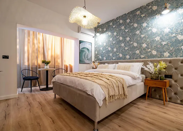 Ultracentral Coziness: Modern On Calea Victoriei Apartament *